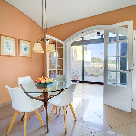 Binife - Exclusiva Con Piscina Climatizada *