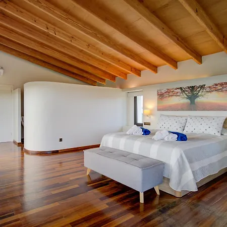 Binife - Exclusiva Con Piscina Climatizada