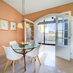 Binife - Exclusiva Con Piscina Climatizada *